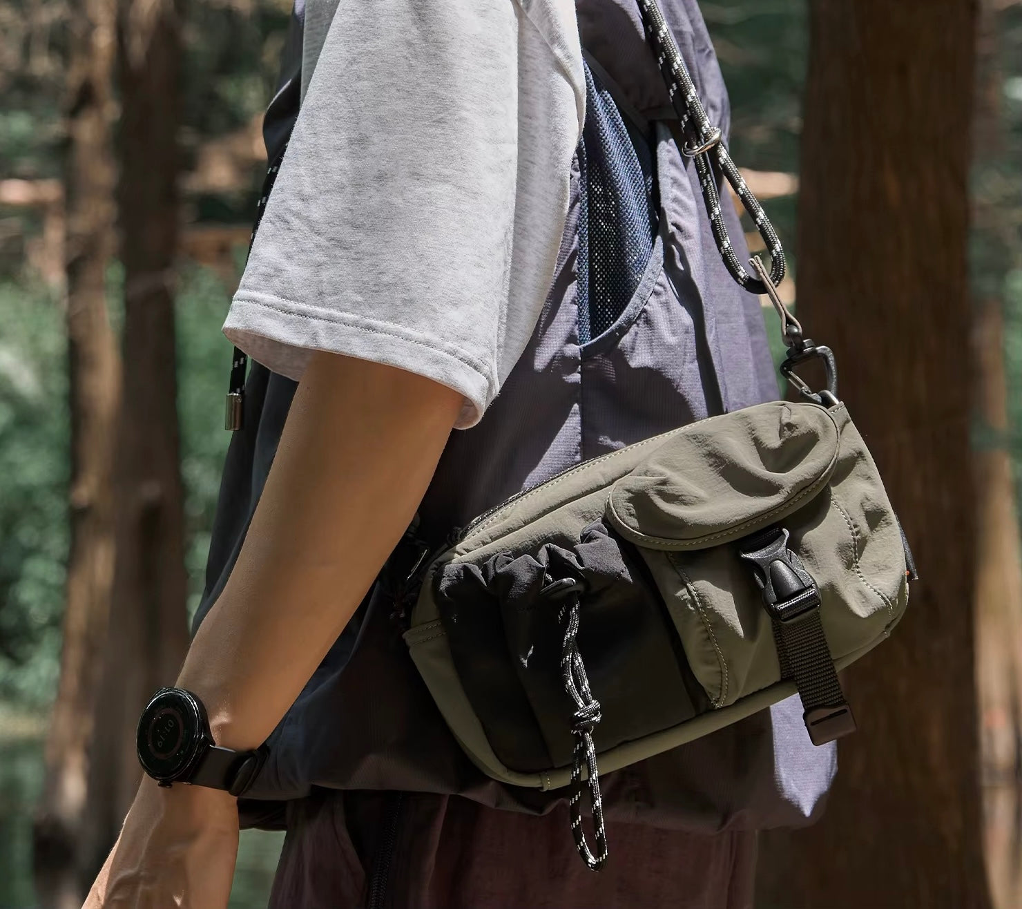 Sac bandoulière multifonction — Compact, pratique et stylé